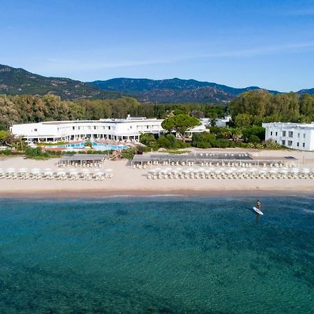 Hotel Flamingo Santa Margherita di Pula Exterior foto